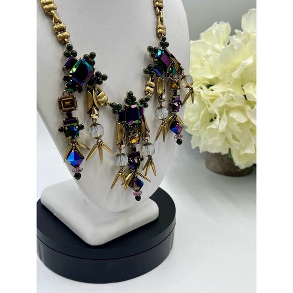 J. Crew Iridescent Dark Purple Green Rhinestone Spear Dangles Bib Necklace - Picture 5 of 9